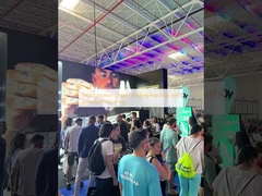 Умный автомат для продажи протеиновых коктейлей с автоматической очисткой